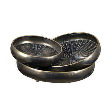 3 Piece Round Antique Brass Metal Tray D̩cor contemporary wall art displayed in a contemporary bedroom setting