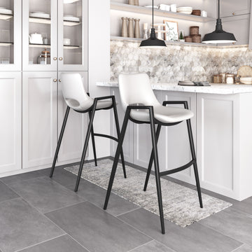 earth-toned fabric home dŽcor piece in a classic entryway setting